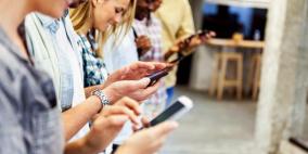 تحذير.. استخدام الهاتف الجوال لـ5 ساعات يؤدي للسمنة