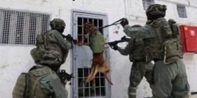 هيئة حقوقية توثّق تعرّض فتية للتعذيب الجسدي والنفسي خلال التحقيق