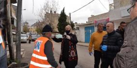 غنام تقدم لمخيمات الجلزون والأمعري وقدورة مستلزمات طبية