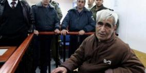 الشعبية تنفي ما تروجه مواقع عن قرار ملزم من سعدات 