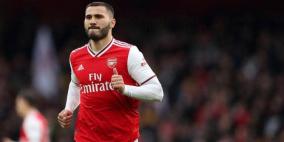 زوجة لاعب أرسنال في قبضة الشرطة بسبب صاعق كهربائي