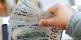 الدولار يستعيد توازنه والأنظار على مخاطر إجراءات العزل