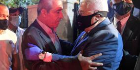 الرئيس يقدم التعازي للوزير حسين الشيخ بوفاة شقيقه