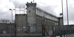 إصابة أسيرين في مركز توقيف "بتاح تكفا" بفيروس كورونا