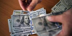 الدولار يستقر بعد تكبده خسائر