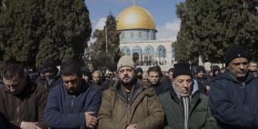 35 ألفا يؤدون صلاة الجمعة في رحاب المسجد الأقصى