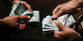 لبنان.. ما هي العوامل التي تتحكم بسعر صرف الدولار؟