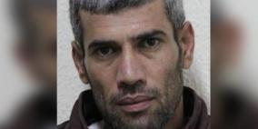 الاحتلال يماطل في علاج الأسير إبراهيم غنيمات