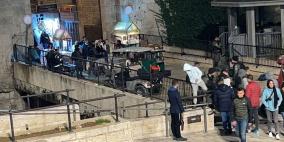 صور: الاحتلال يغلق باب العامود بزعم العثور على "جسم مشبوه"