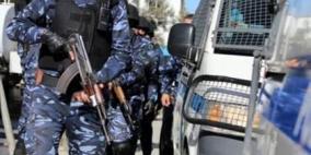 الشرطة: الكشف عن سرقات بمئات آلاف النقود من 14 منزلا في الخليل