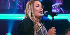 هكذا هربت فنانة جزائرية بعد صدور حكم بسجنها