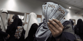 السفير العمادي يعلن موعد صرف المنحة القطرية في غزة