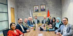 بنك الاستقلال وشركة FIS توقعان اتفاقية لتطوير وتشغيل أنظمة محوسبة