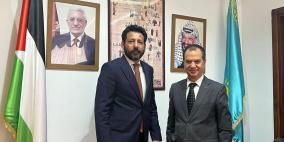 السفير أبو زيد يطلع نظيره الباكستاني على أخر مستجدات الأوضاع الفلسطينية