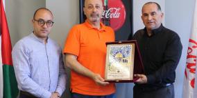 شركة المشروبات الوطنية كوكاكولا/ كابي ترعى أكاديميات رياضية لجمعية برج اللقلق المقدسية