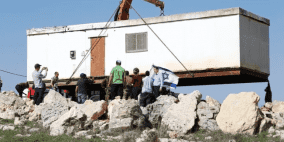 مستوطنون ينصبون بيتين متنقلين في أراضي بتير غرب بيت لحم