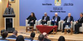 وزراء في الحكومة: بتوجيهات من الرئيس ملتزمون بالإيفاء بواجباتنا تجاه شعبنا