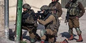 إصابة شاب برصاص الاحتلال واعتقال طفل في بلدة سعير شرق الخليل