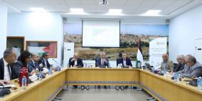 تحت رعاية وزير الصناعة: ورشة عمل لوزارة الصناعة وبرنامج “تصدير” لتعزيز الإنتاج الوطني