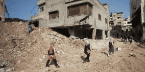 هدم واسع في مخيم نور شمس: الاحتلال يواصل تجريف المباني وسط عدوان متواصل لليوم الـ148