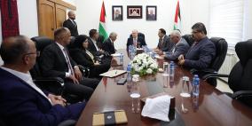 خلال زيارته "لـوزارة التربية": رئيس الوزراء يطلع على سير عقد امتحانات الثانوية العامة