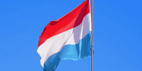 خلال اتصال مع رئيس الوزراء: لوكسمبورغ تؤكد نيتها الاعتراف بدولة فلسطين