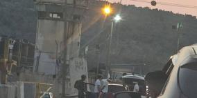 الاحتلال يعتقل ثلاثة مواطنين من الخليل