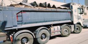 سلطة جودة البيئة تضبط شاحنة إسرائيلية محمّلة بمخلفات ملوثة في قلقيلية