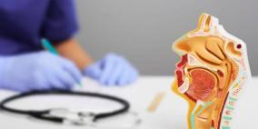 التهاب الجيوب الأنفية.. متى يحتاج إلى علاج طبي ومتى تكفي الرعاية المنزلية؟