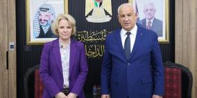 وزير الداخلية يستقبل سفيرة سويسرا لدى دولة فلسطين