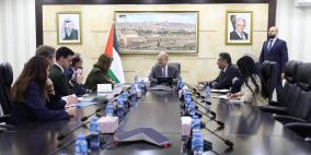 مصطفى يبحث مع وفد من المجلس الأوروبي آخر المستجدات