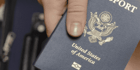 رام الله: القبض على مشتبهين بحيازة وتزوير جوازات سفر أمريكية