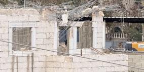 الاحتلال يجبر مواطنا على هدم منزله في ضاحية السلام شرق القدس