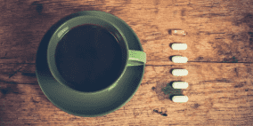 لصحتك… تجنّب تناول هذه الأدوية مع القهوة