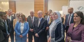 غنّام في قمة المرأة الفلسطينية: نساؤنا خط الدفاع الأول ويحملن كرامة الوطن رغم الألم