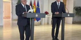 الرئيس عباس يجتمع مع رئيس الوزراء الإسباني