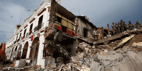 قتلى وجرحى ومنازل مدمرة جراء زلزال ضرب المكسيك