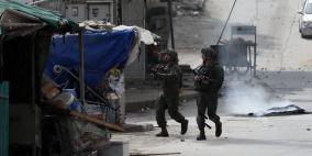 3 اصابات برصاص الاحتلال وحالات اختناق في حارة الياسمينة بمدينة نابلس