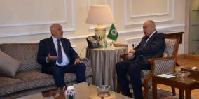 الرجوب يُطلع أبو الغيط على آخر الأوضاع السياسية الفلسطينية