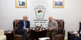 أبو هولي يطالب بعقد اجتماع طارئ للجنة الاستشارية للوقوف على تداعيات الأزمة المالية للأونروا