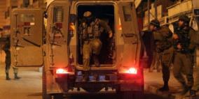 إصابات واعتقالات وتخريب ممتلكات خلال اقتحام الاحتلال الخليل