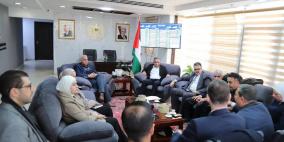 صور| لقاء حكومي يؤكد أهمية دمج الطاقة الشمسية في المشاريع الزراعية والآبار