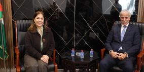 وزارة شؤون المرأة والمكتبة الوطنية الفلسطينية تطلقان عملية الأرشفة الإلكترونية 