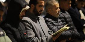 صور| 40 ألف مصلٍّ يؤدون صلاتي العشاء والتراويح في المسجد الأقصى