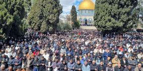 100 ألف مصل يؤدون صلاة الجمعة الثانية من رمضان في الأقصى