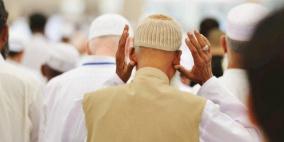 حكم وكيفية التكبير في عيد الفطر | نص تكبيرات العيد الصغير