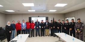 بحضور رئيس الجمعية ومديرها العام.. اللواء ركن أكرم ثوابتة يزور جمعية الهلال الأحمر