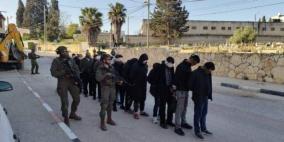 الاحتلال يشن حملة اعتقالات تطال عشرات الشبان في بلعا شرق طولكرم