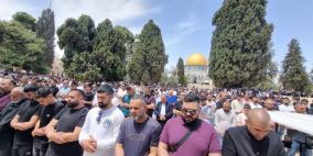 75 ألف يؤدون صلاة الجمعة في الأقصى