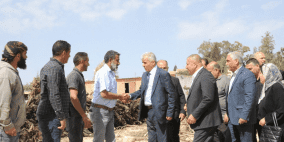 "التربية" تنظم زيارة ووقفة دعم وإسناد لطلبة مدرسة أم الخير في مسافر يطا